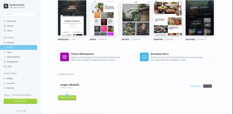 this is a gif image of ghost cms user onboarding flow with tooltips and hotspots that prompts users to choose a custom theme 